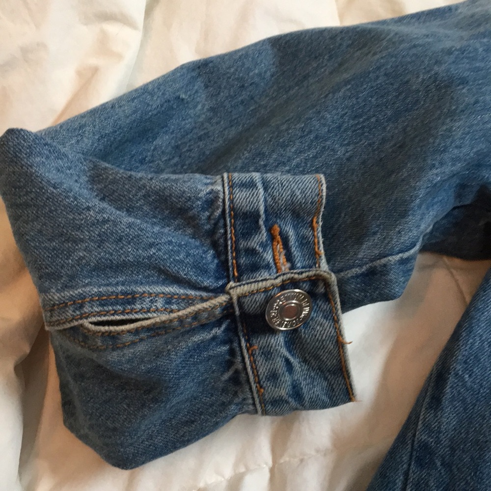 Jean jacket - Picture 2 of 5